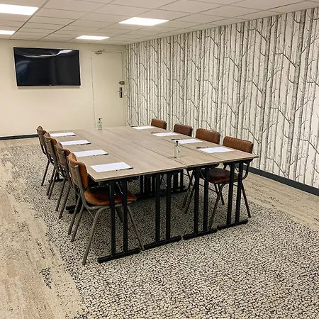 Le Bois D'Imbert Hotel 4*